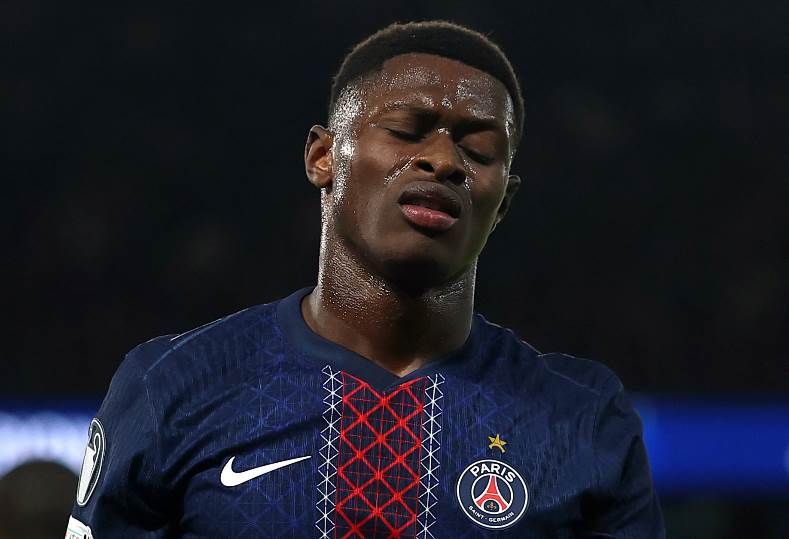 إصابة نونو مينديز