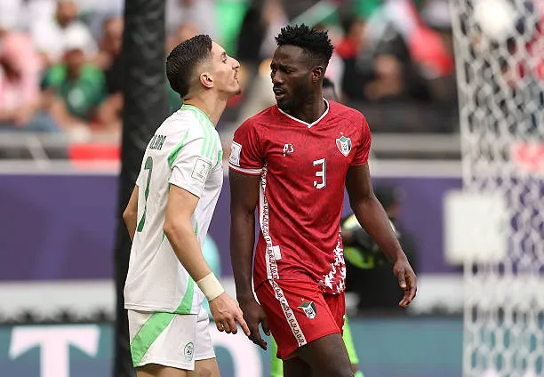 مباراة الجزائر والسودان