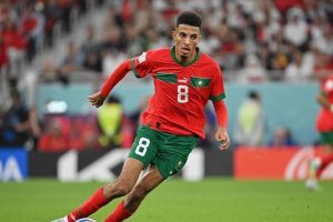 جيرونا يعلن إصابة أوناحي وميشيل يؤكد تعافيه دون تحديد مدة الغياب