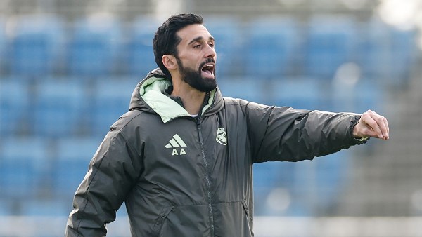 اربيلوا يبدأ مهمته مع ريال مدريد بعد رحيل تشابي الونسو