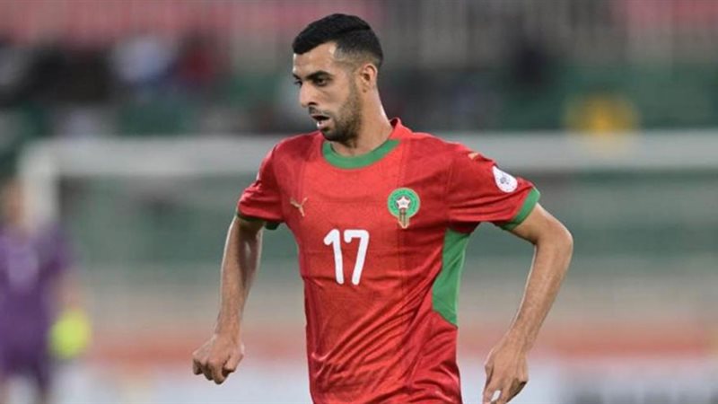 يوسف بلعمري يودّع جماهير الرجاء برسالة مؤثرة قبل انضمامه للأهلي