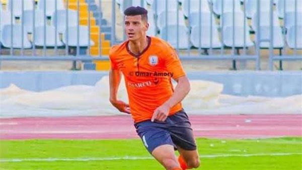 أحمد عوض، مدافع نادي سموحة