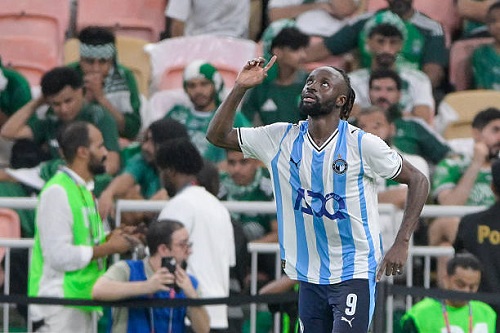 فيستون ماييلي