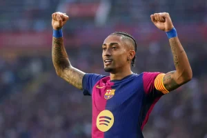 فليك يتحفظ على عودة رافينيا قبل مواجهة مايوركا