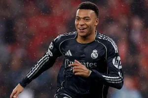 مبابي يتصدر سباق هدافي الليجا 2025-2026 وبرشلونة حاضر بقوة